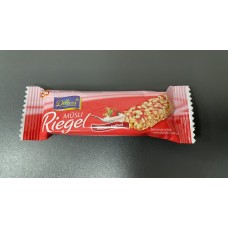 Злаковий батончик Delicia полуниця йогурт25г