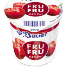 Йогурт Bauer FruFru вишня  150 г