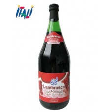 Lambrusco Dell'Emilia Noi&Voi Красное полусладкое игристое вино 1.5л Lambrusco Dell'Emilia Noi&Voi Красное полусладкое игристое вино 1.5л